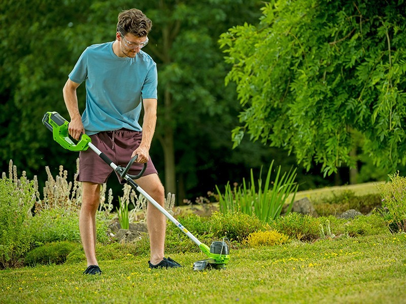 AKU strunová sekačka Greenworks G40LT 40V - foto 13 AKU strunová sekačka Greenworks G40LT 40V - foto 13