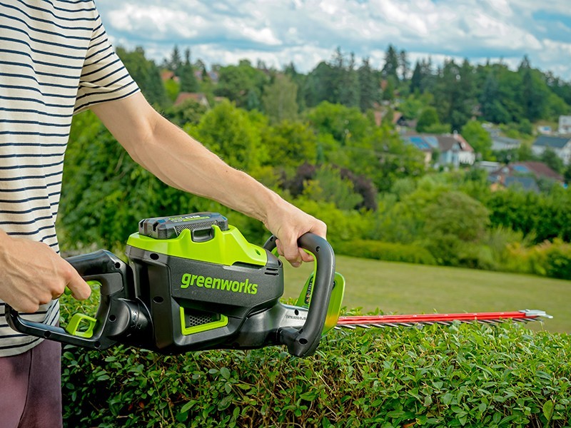 AKU plotové nožnice Greenworks GD60HT66 60V - foto 12 AKU plotové nožnice Greenworks GD60HT66 60V - foto 12