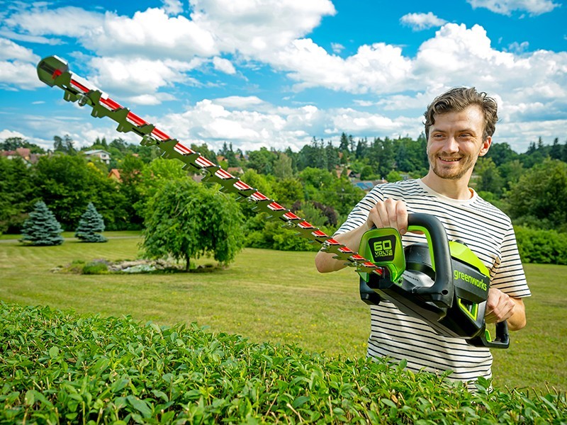 AKU plotové nožnice Greenworks GD60HT66 60V - foto 16 AKU plotové nožnice Greenworks GD60HT66 60V - foto 16