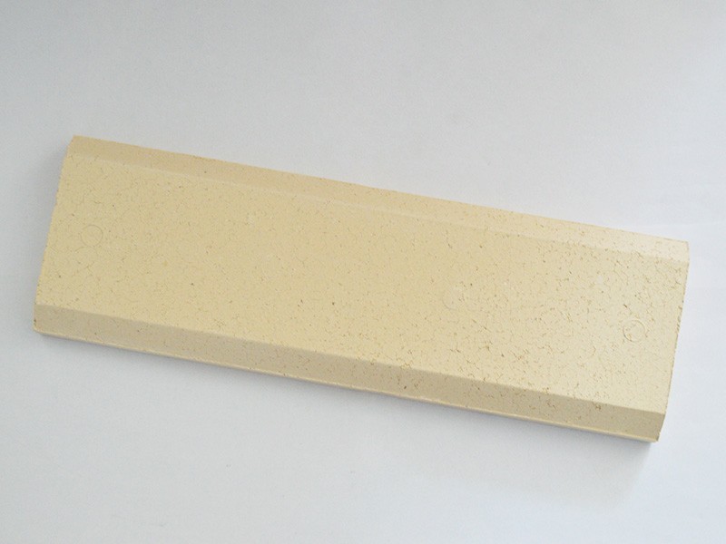 Cihla 158 šamot 30x120x370 - foto 1 Cihla 158 šamot 30x120x370 - foto 1