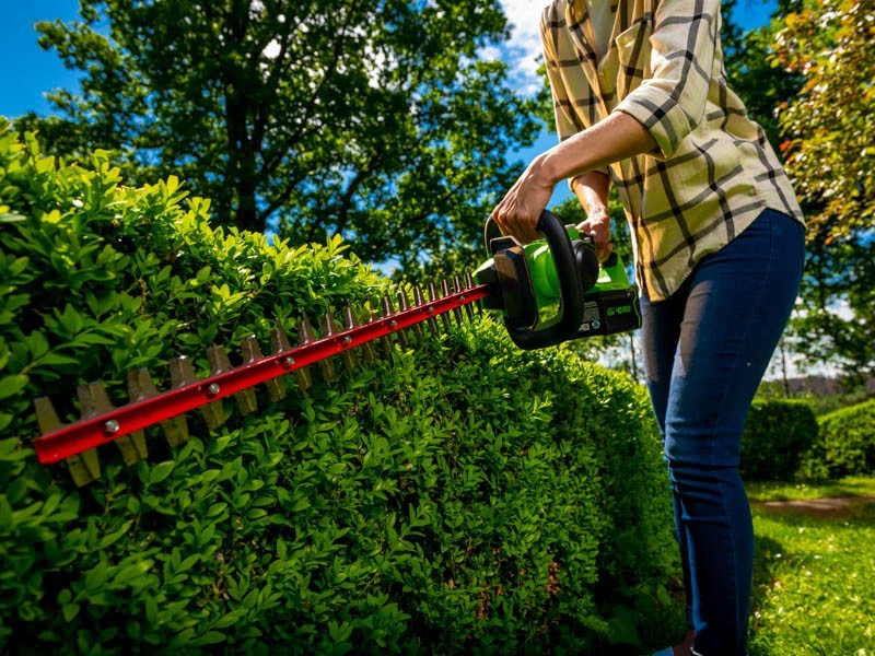 Aku plotové nůžky Greenworks G40HT61 40V - foto 21