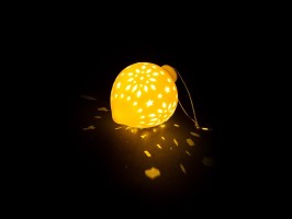 Závěsná baňka, 7,5x7,5x10,5 cm, LED Závěsná baňka, 7,5x7,5x10,5 cm, LED