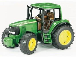 Bruder 1134 - Traktor John Deere 6920 nakladač + vlek