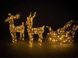 Venkovní jeleni se sáňkami, zlatá