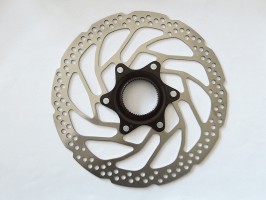 Brzdový kotouč Shimano 180mm centerlock Brzdový kotouč Shimano 180mm centerlock