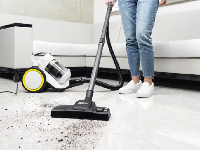Mytí okna vysavačem na okna Kärcher WV 3 Comfort Extended